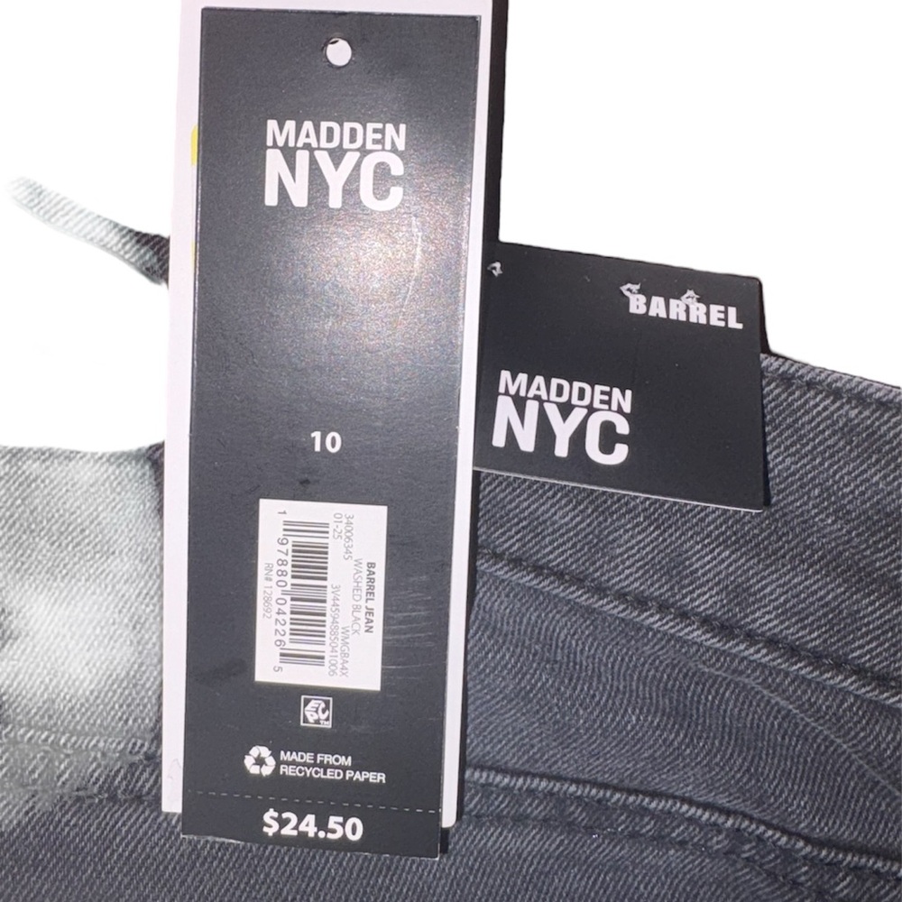 Madden NYC Black Barrel Jeans 10 - Picture 8 of 9